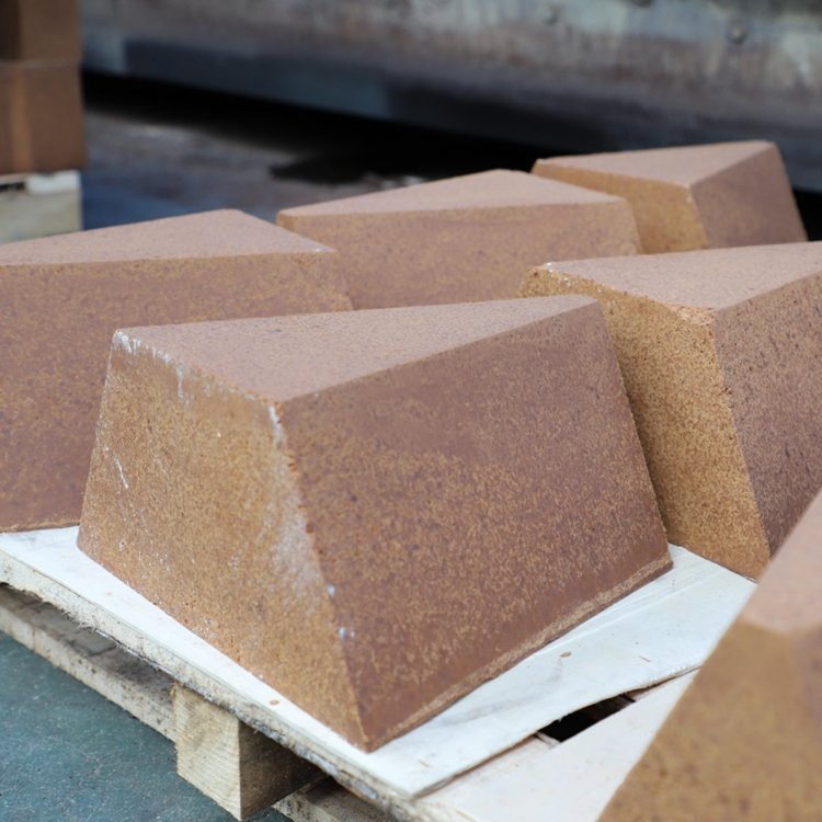 1679909760183592.jpg 镁砖镁铝砖 (2).jpg